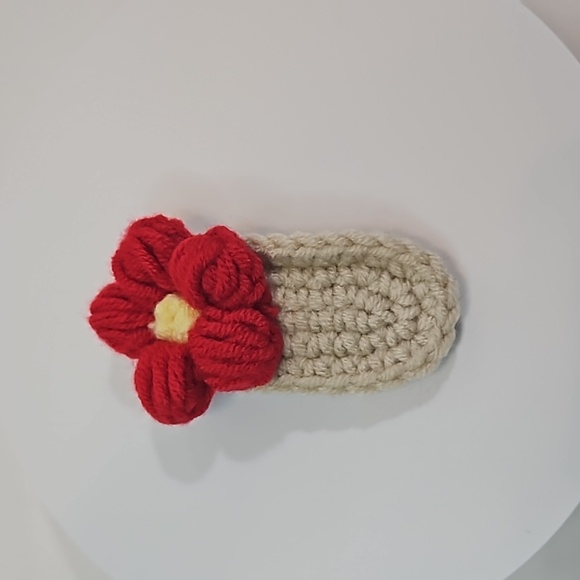 Hand Crafted Handmade Crochet Hair Clip Hand knit Puffy Red Flower Snap Clip 3" - Picture 5 of 17